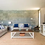 Premium House With Private Heated Pool And Bbq