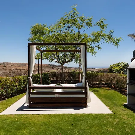 Premium House With Private Heated Pool And Bbq Chalet