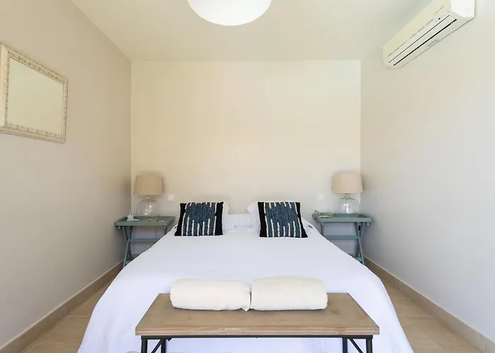 Premium House With Private Heated Pool And Bbq *