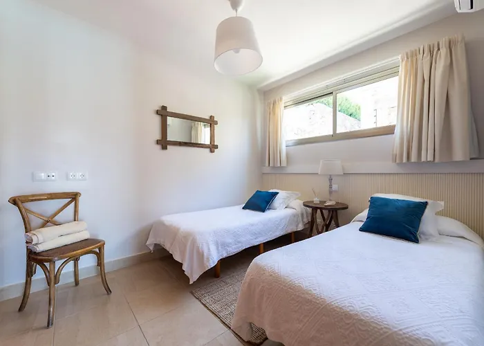 Premium House With Private Heated Pool And Bbq Chalet San Bartolomé